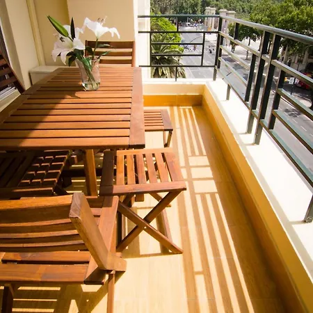 Holidays2malaga Terraza & Junto Puerto Deportivo *